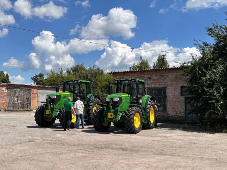 Миронівський інститут пшениці отримав сільськогосподарську техніку за підтримки Японії
